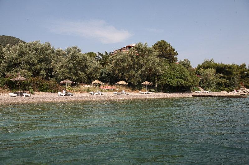 Alexandros B Hotel Nikiana Exterior foto