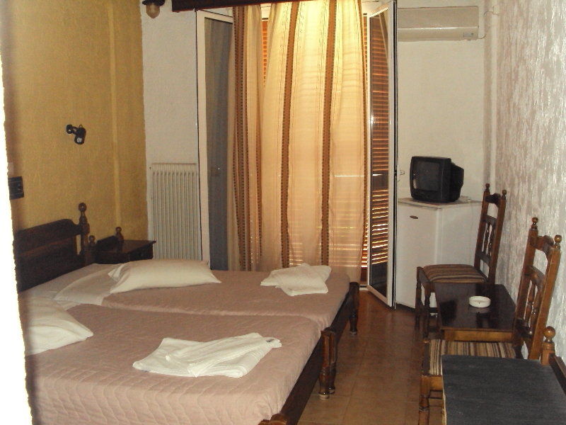 Alexandros B Hotel Nikiana Exterior foto
